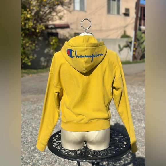 Champion — Reverse Weave Long Sleeve Hoodie - Picture 2 of 5